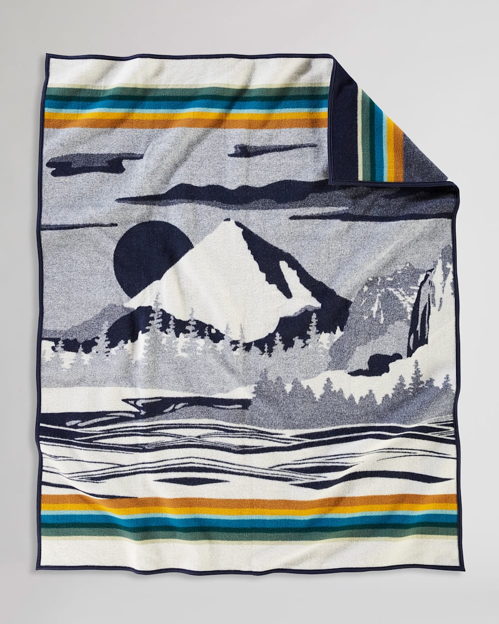 PACIFIC WONDERLAND BLANKET