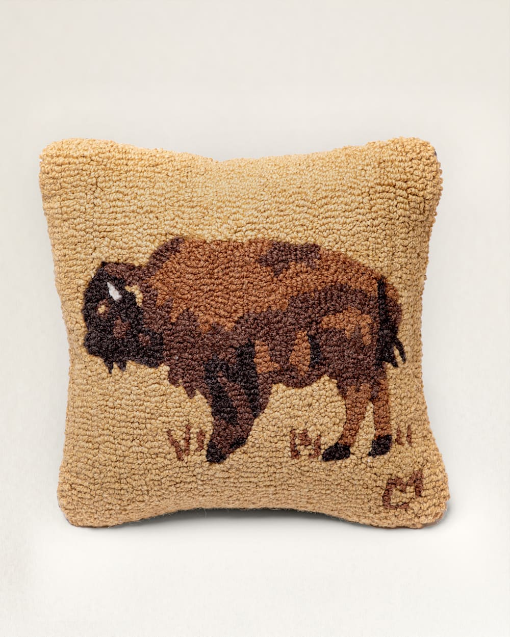 BUFFALO HOOKED SQUARE PILLOW