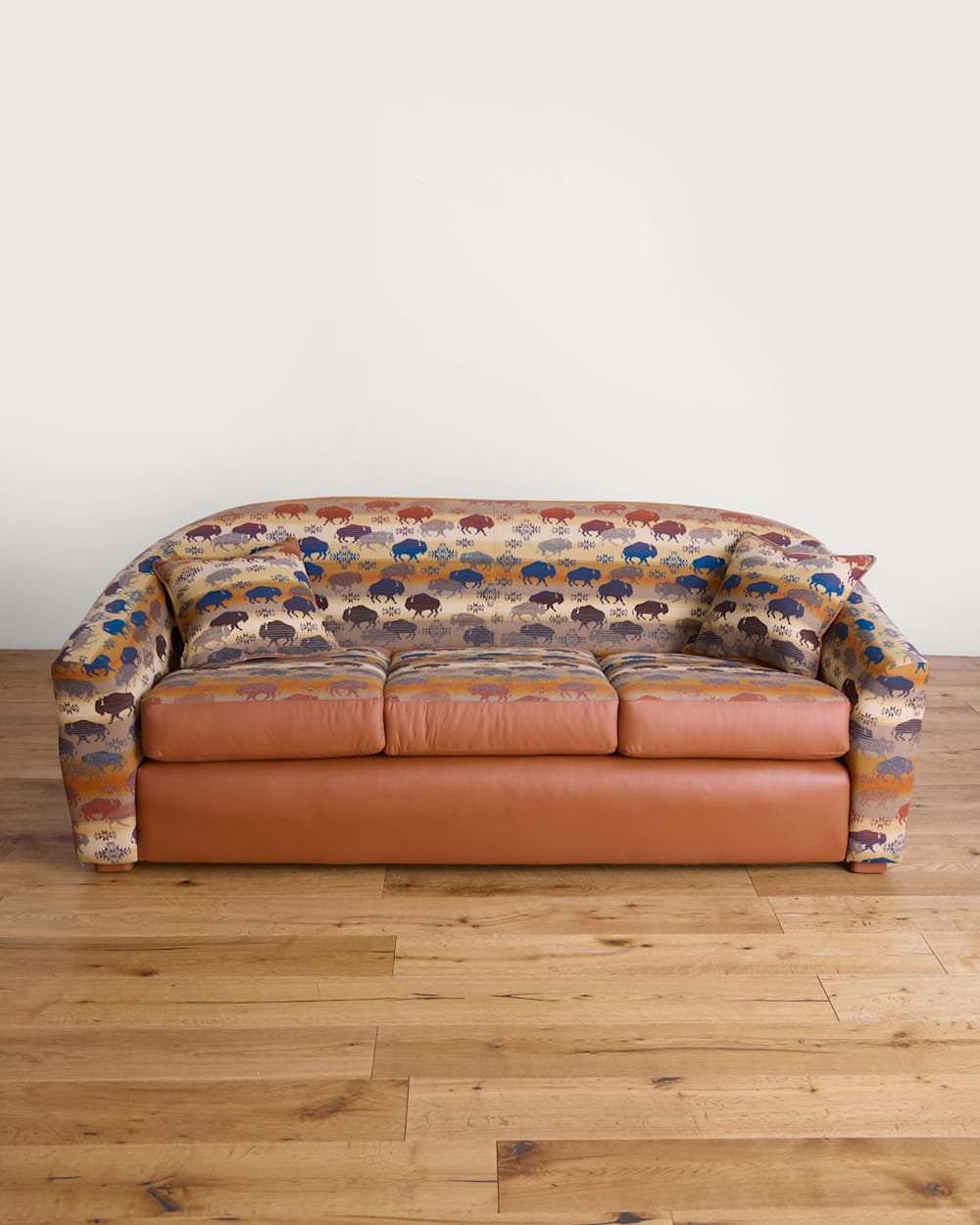 PRAIRIE RUSH HOUR BARREL SOFA