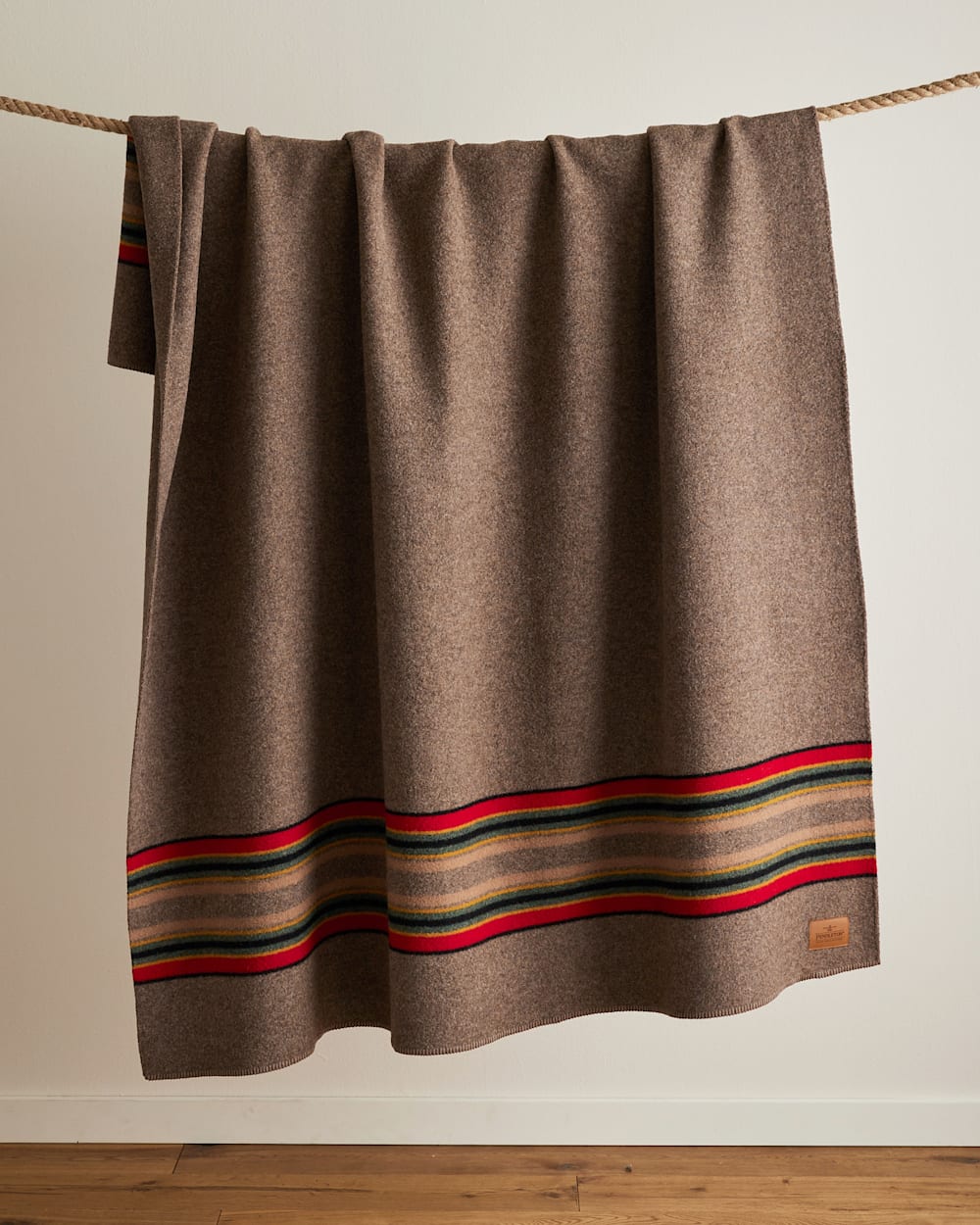 YAKIMA CAMP BLANKET