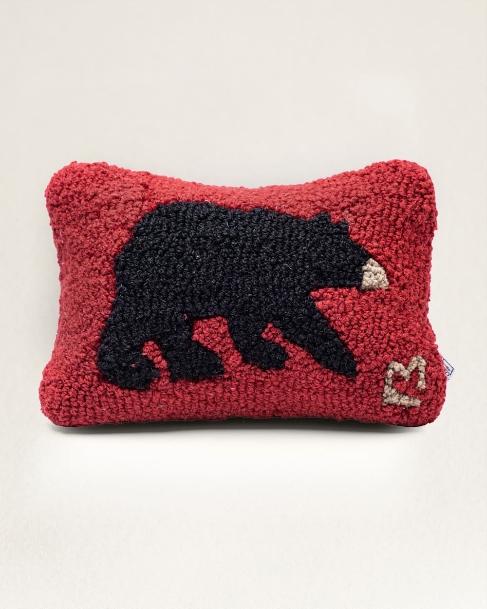BEAR HOOKED SMALL LUMBAR PILLOW