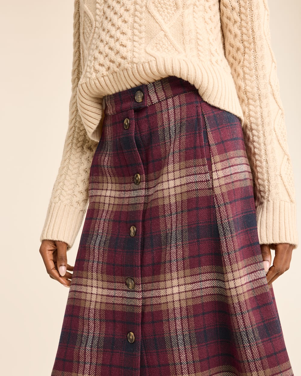 WOMEN'S PLAID WOOL SKIRT