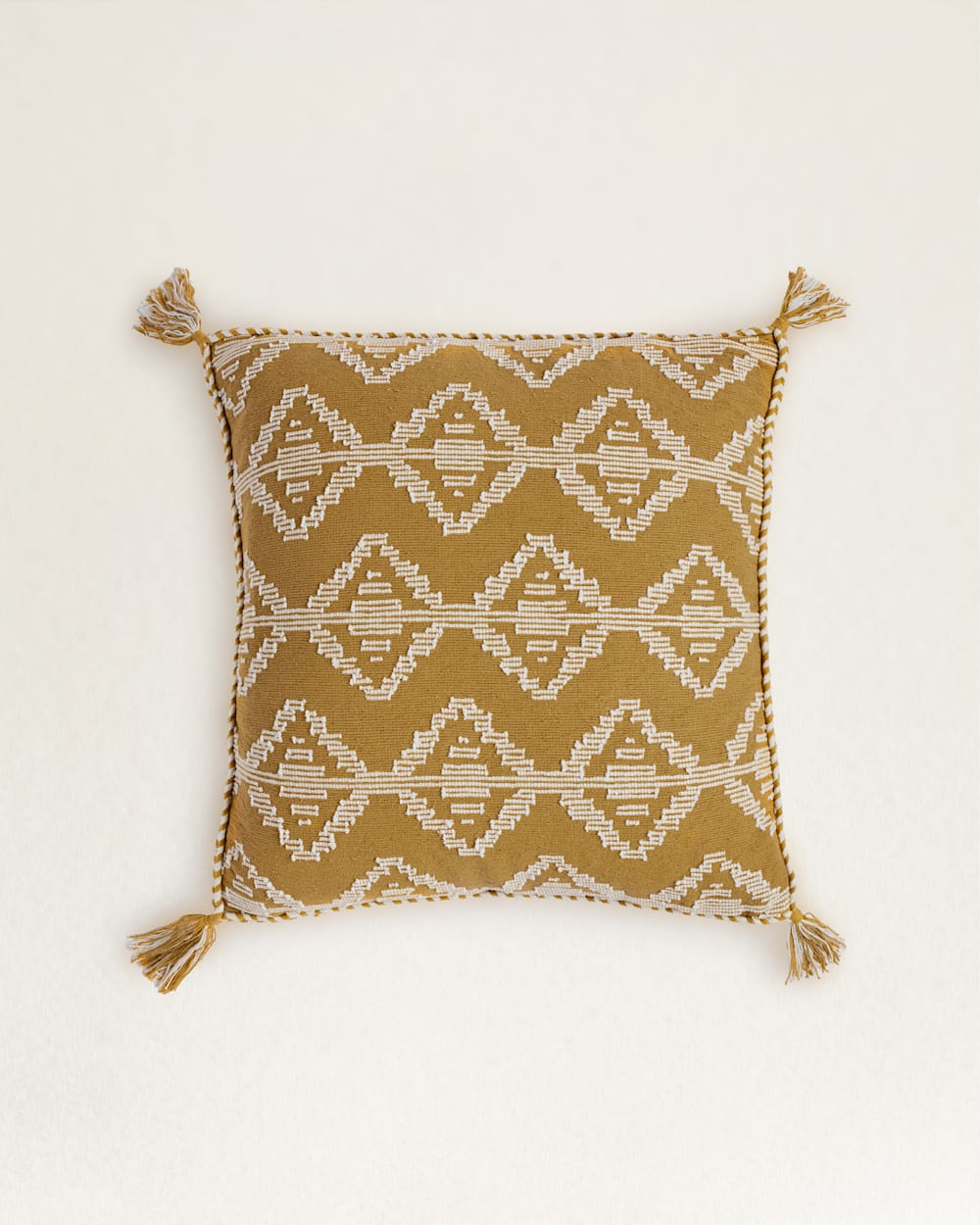SADDLEBROOK PILLOW