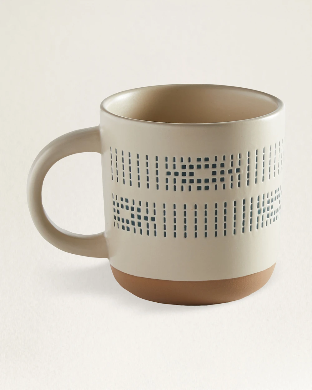 STONEWARE MUGS