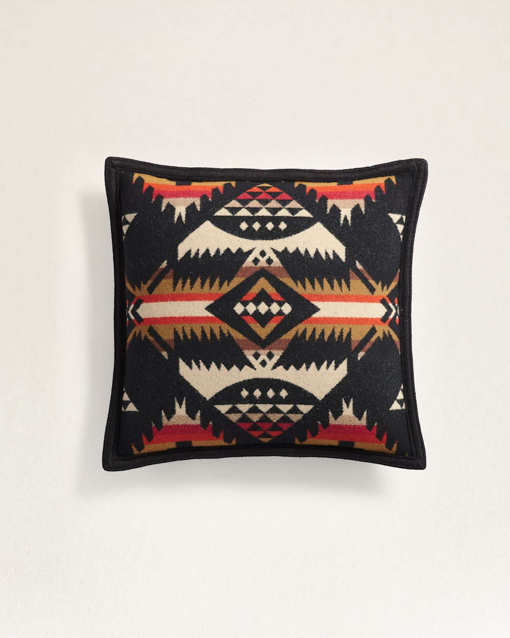 NEHALEM PILLOW