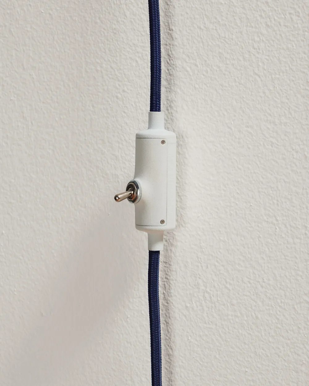 PALM DESERT PLUG-IN SCONCE