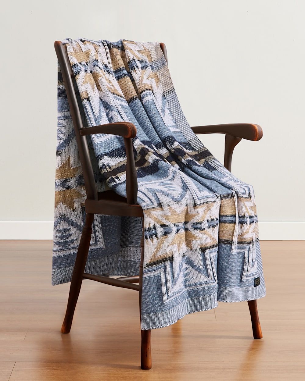 SILVER CITY KNIT THROW