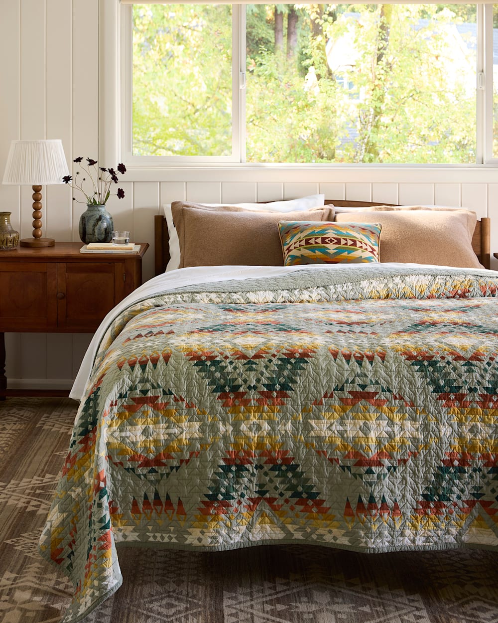 MISSION TRAILS COVERLET SET