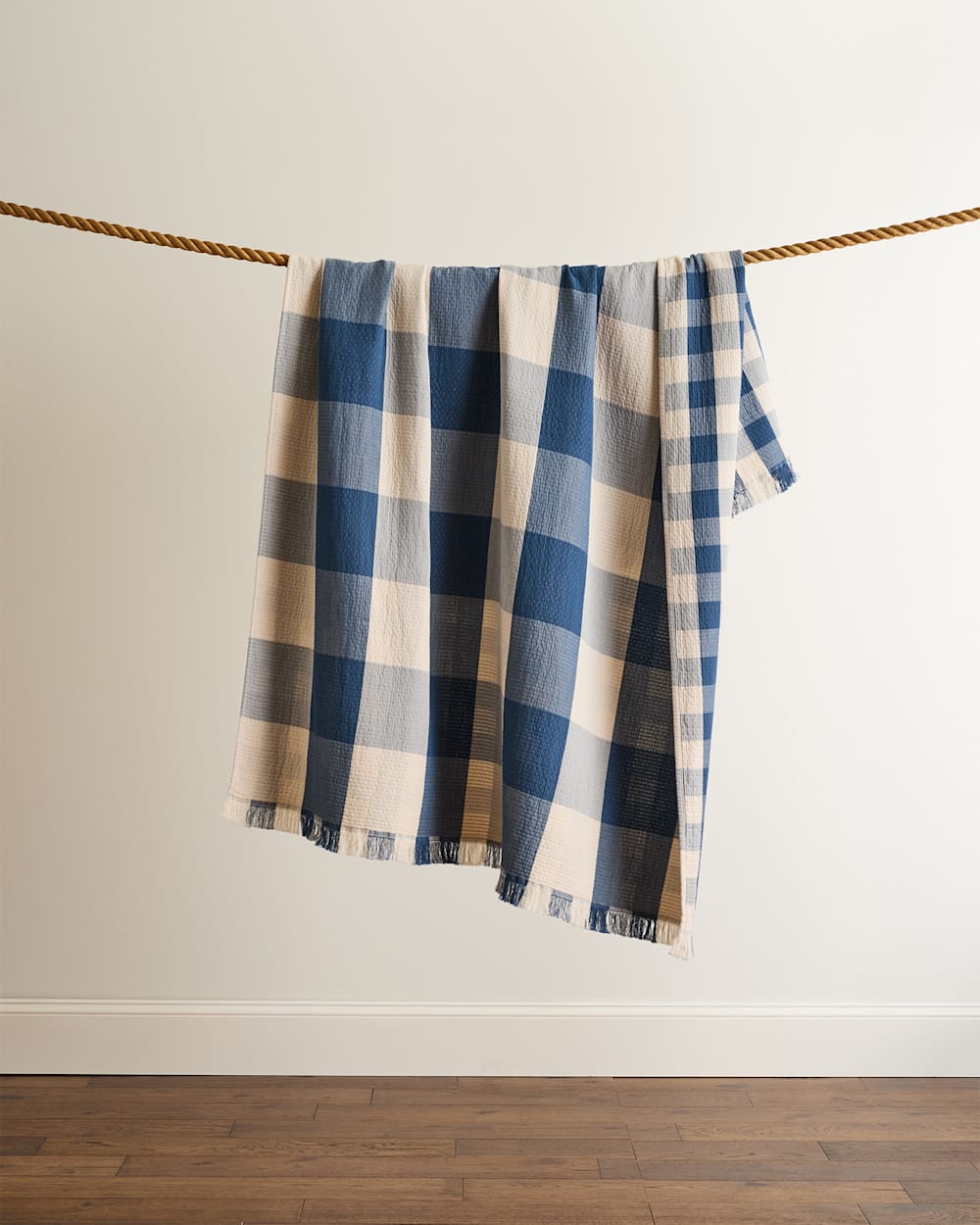 BLOCK PLAID ORGANIC COTTON FRINGED THROW