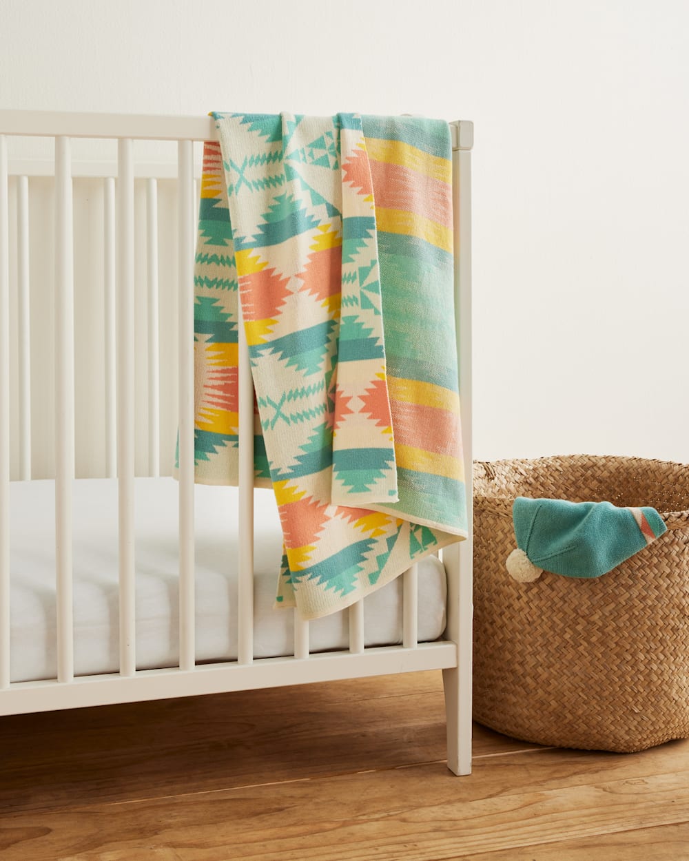 KNIT BABY BLANKET WITH BEANIE