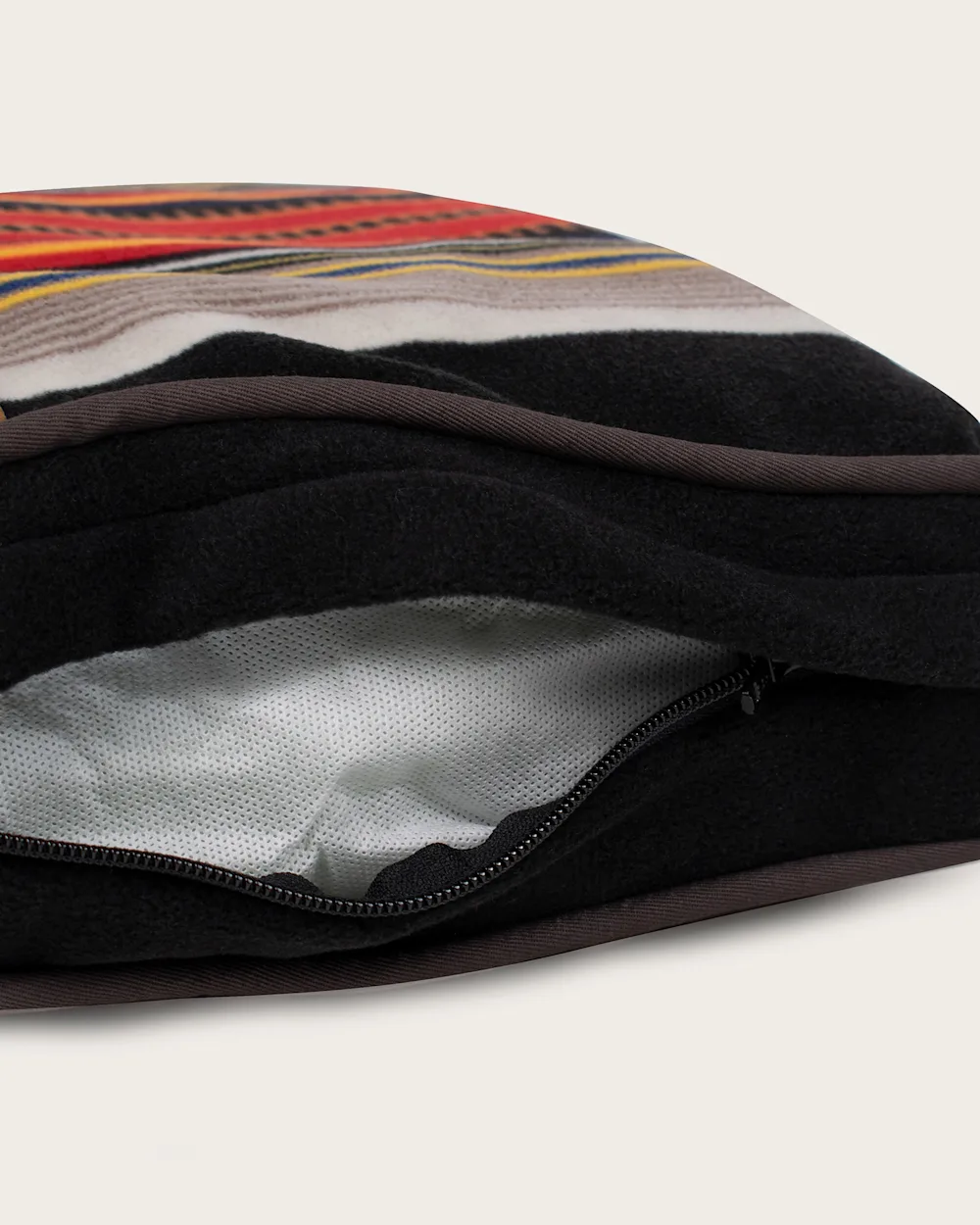 ACADIA NATIONAL PARK PET BED - NAPPER