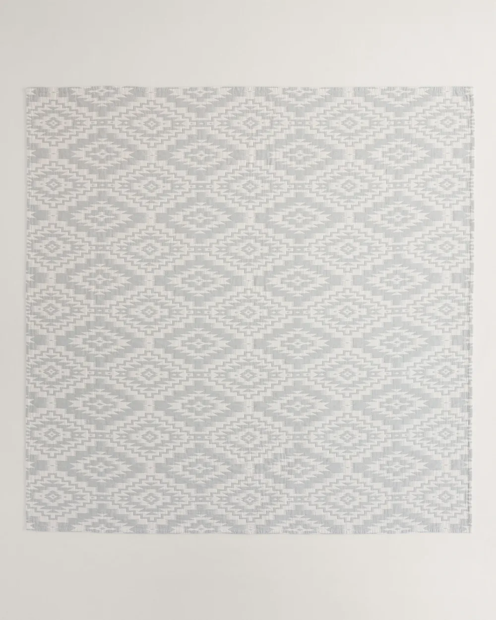 MESILLA COTTON MATELASSE COVERLET