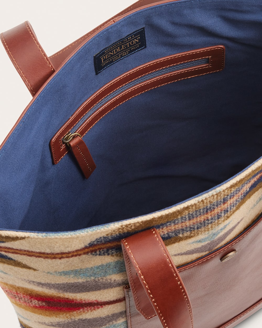 WYETH TRAIL TOTE