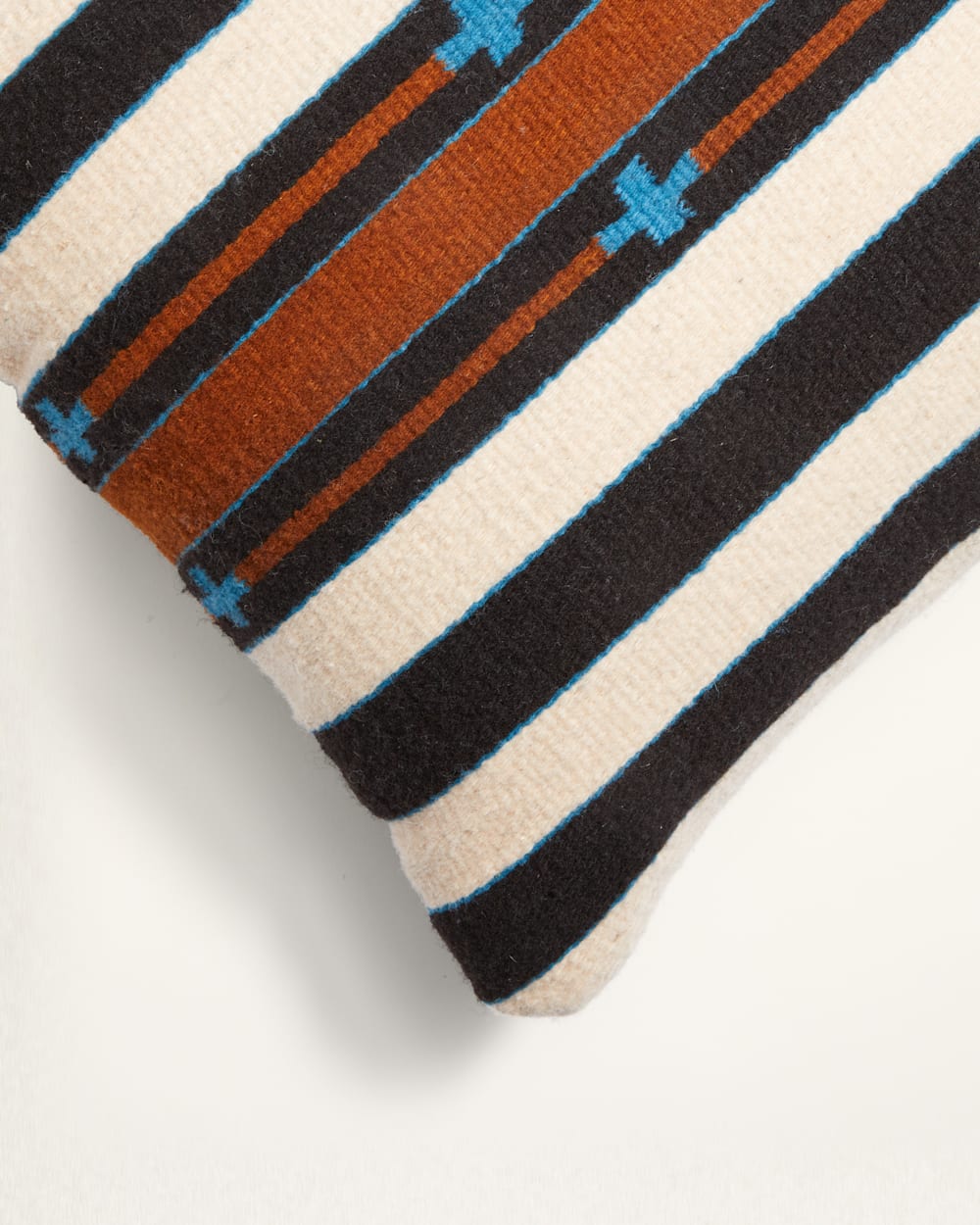 TURQUOISE CROSSES SQUARE PILLOW