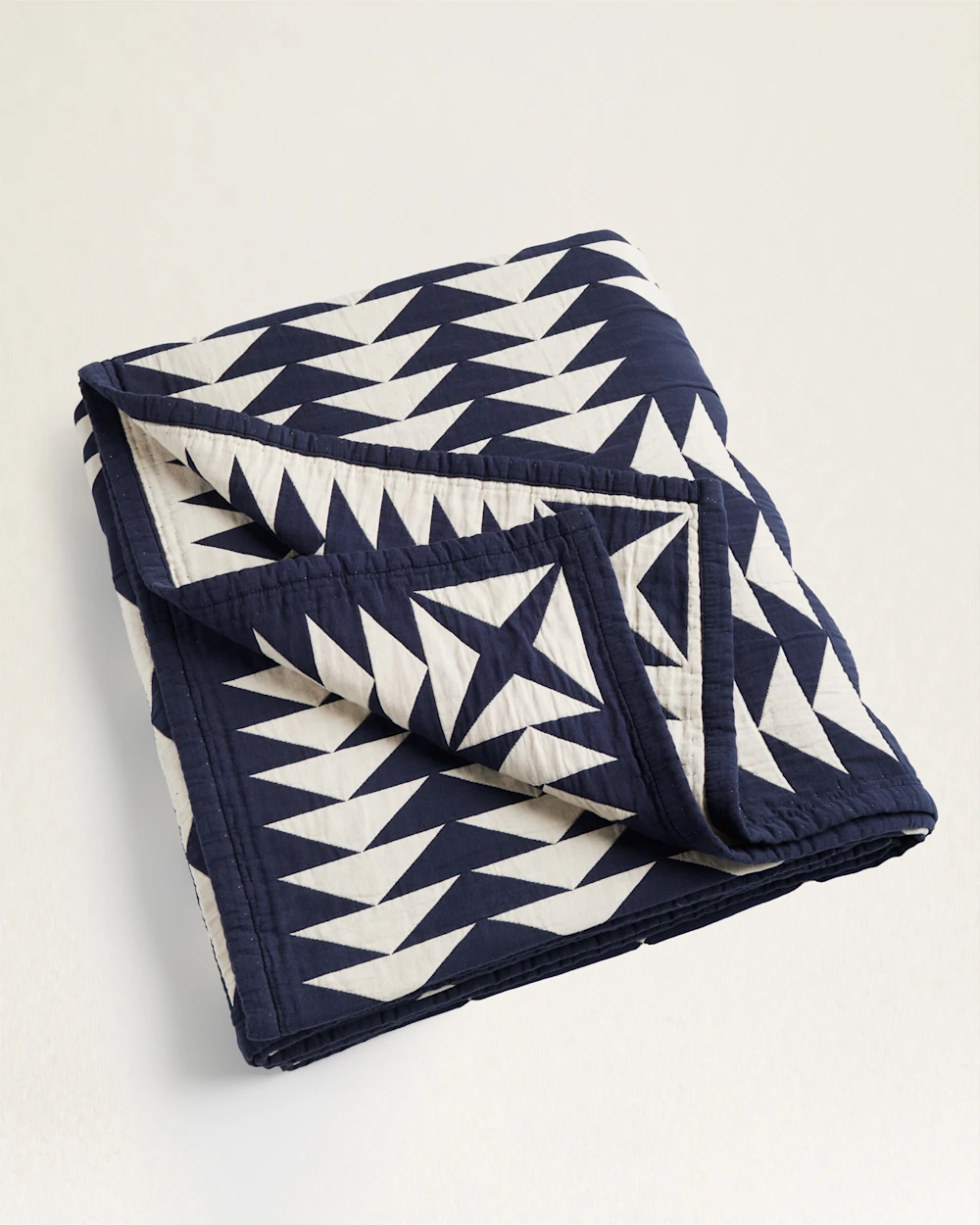 MIDNIGHT NOVA COTTON MATELASSE COVERLET