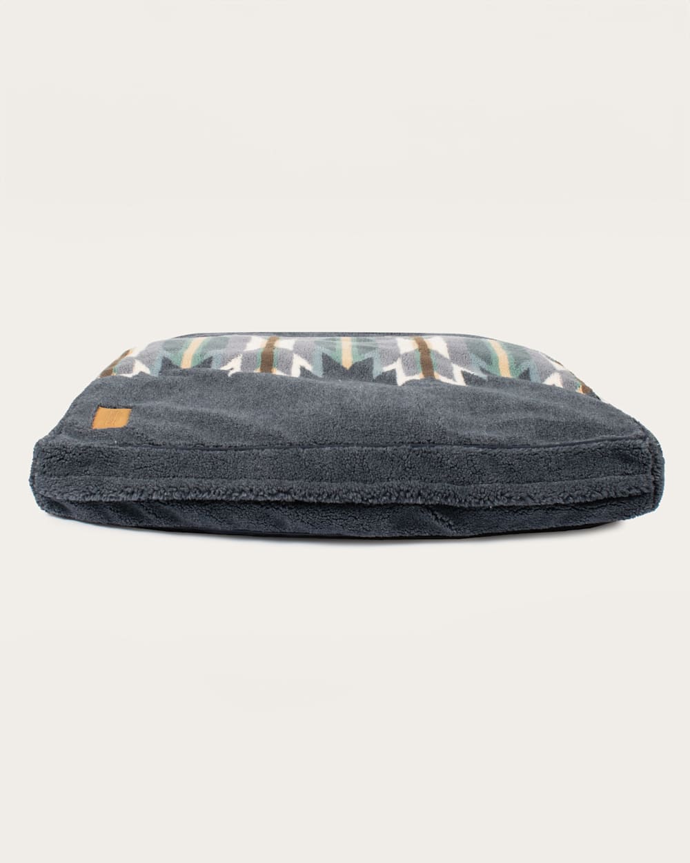 WYETH TRAIL PET BED - NAPPER