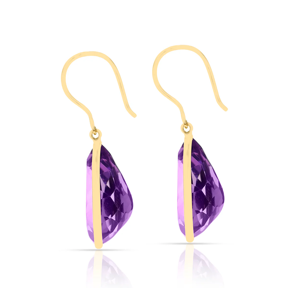 Amethyst Pear Shape Dangling Earrings made in 18 Karat Yellow Gold.