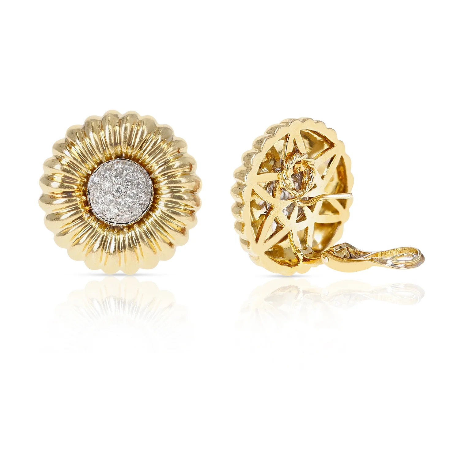 18k Yellow Gold Floral Circular Clip-on Earrings with Diamonds