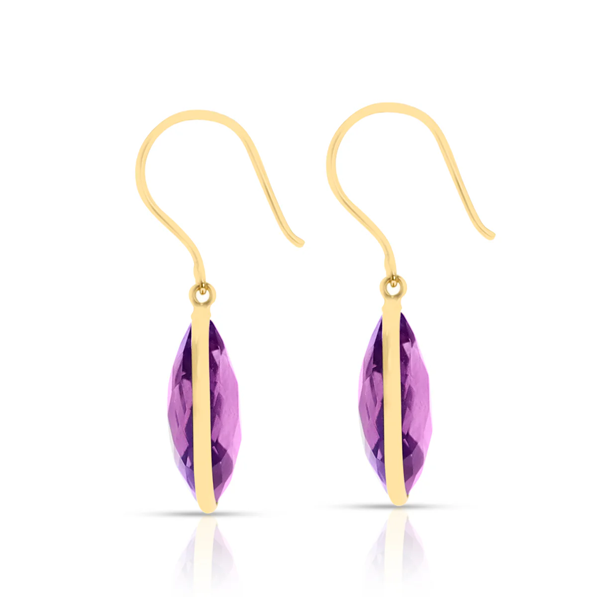 Amethyst Pear Shape Dangling Earrings made in 18 Karat Yellow Gold.