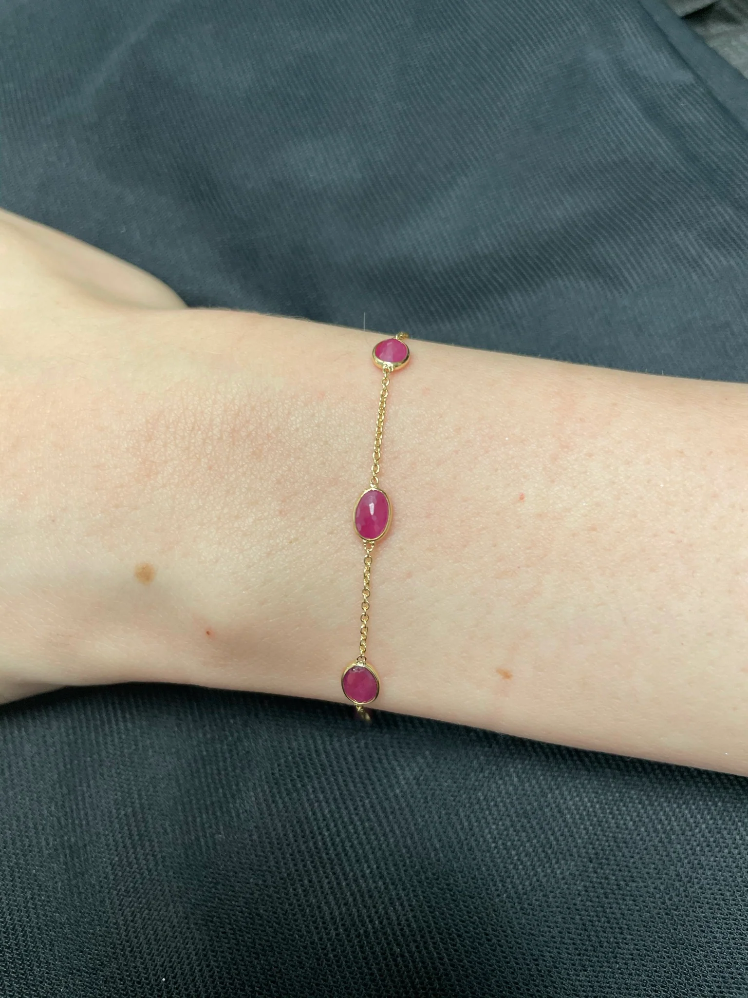 Oval Genuine Ruby 18k Yellow Gold Bracelet