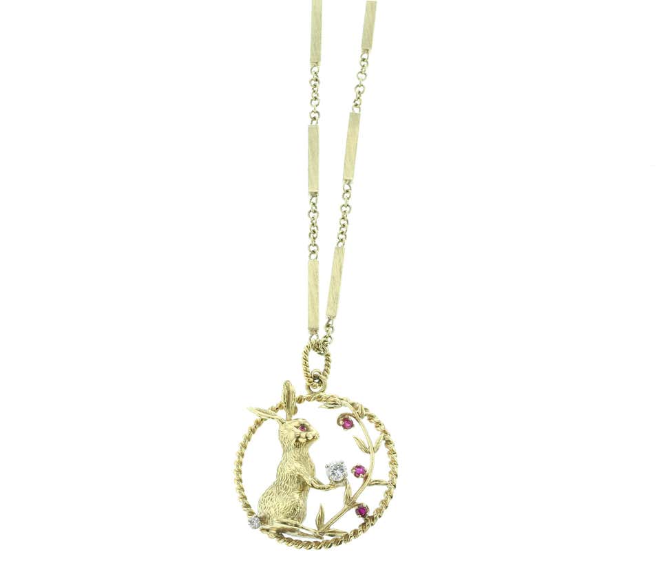 Diamond and Ruby Bunny Pendant and Neck Chain, 18 Karat Yellow Gold