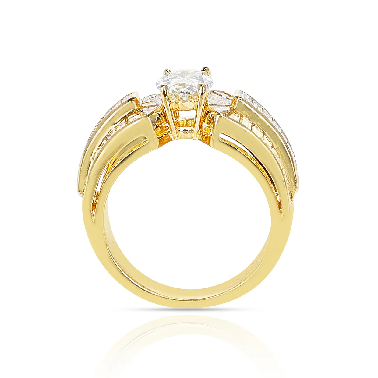 Van Cleef & Arpels GIA Certified Oval 1.01 ct. F VVS1 Diamond Engagement Ring, 18K