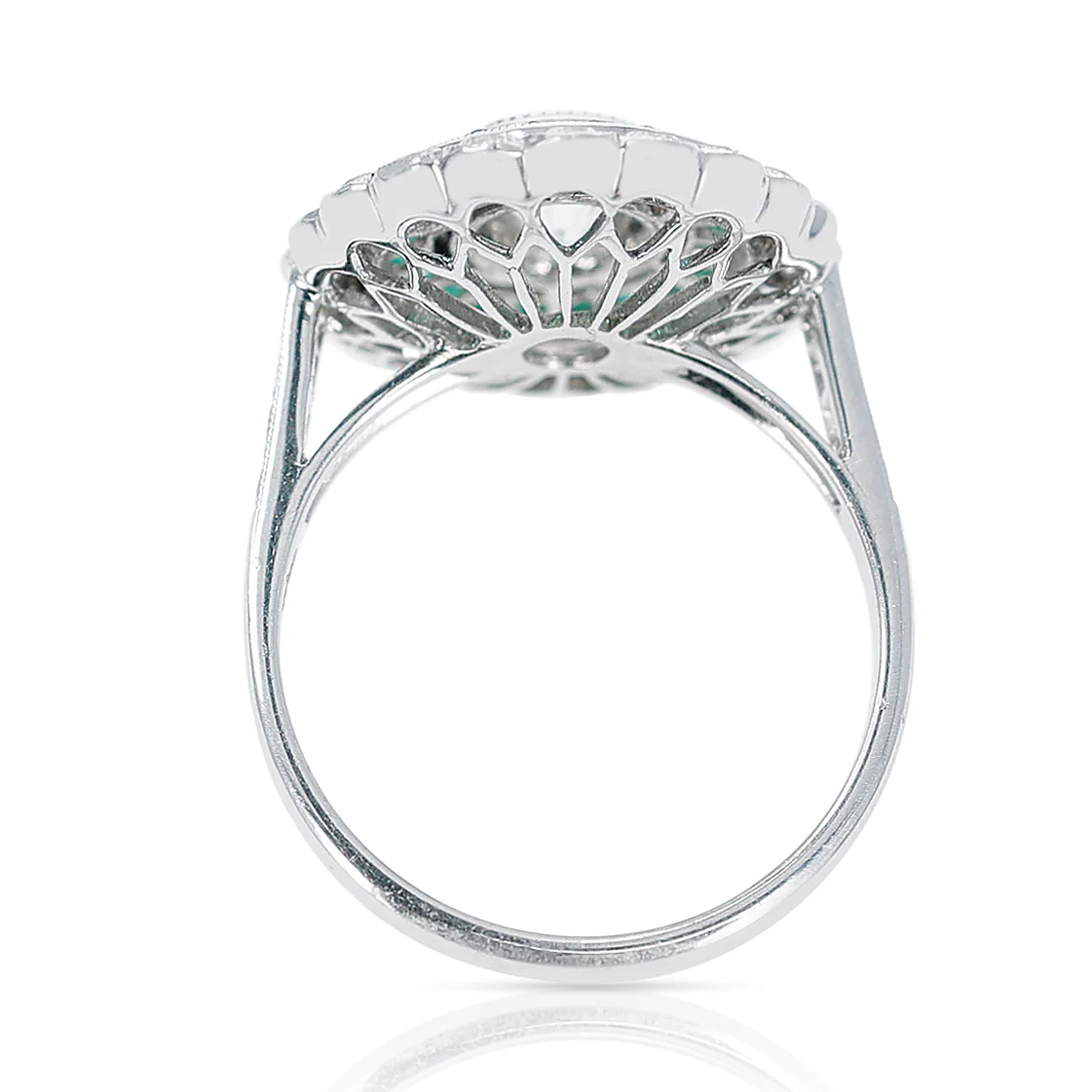 French Art Deco Style 0.80 carat Diamond and Emerald Engagement Ring, Platinum