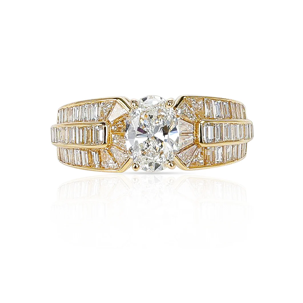 Van Cleef & Arpels GIA Certified Oval 1.01 ct. F VVS1 Diamond Engagement Ring, 18K