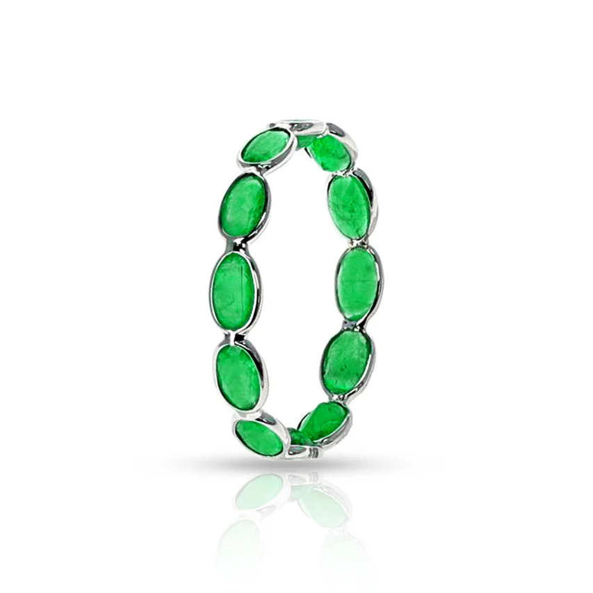 Oval Emerald Horizontal Band, White Gold