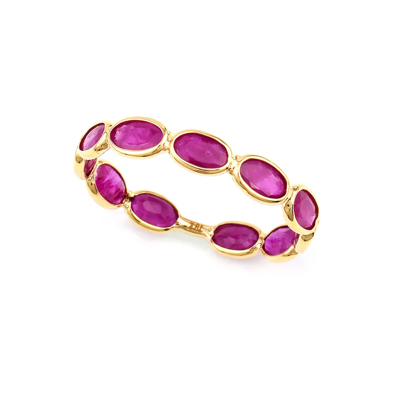 Oval Sapphire Horizontal Band, Yellow Gold