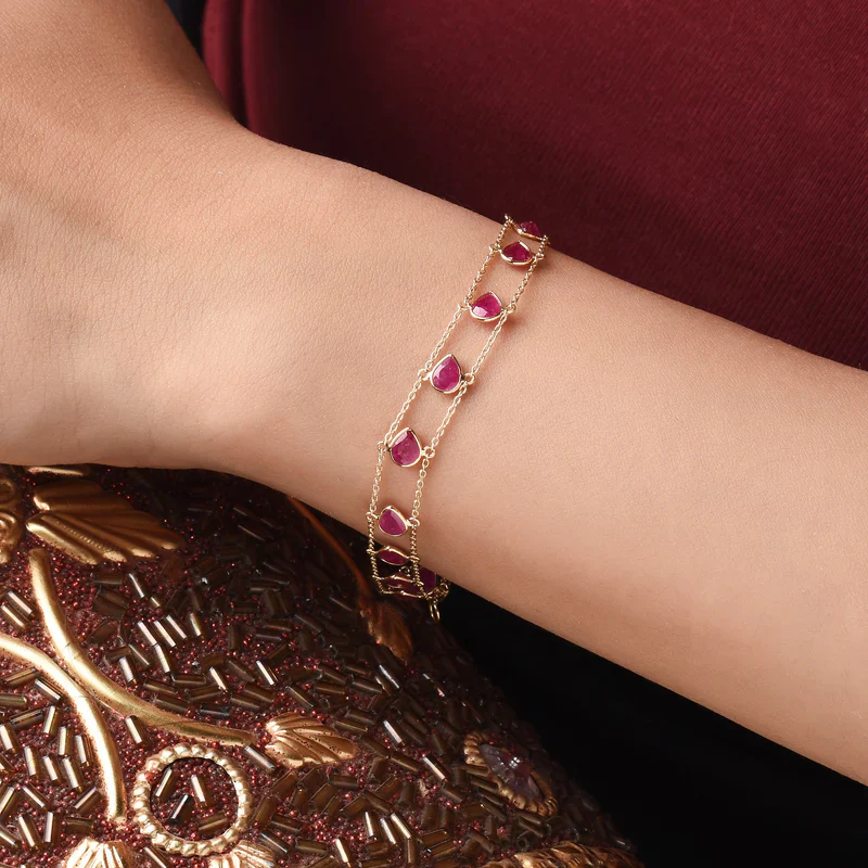 Pear Multi Sapphire, 18k Yellow Gold Bracelet