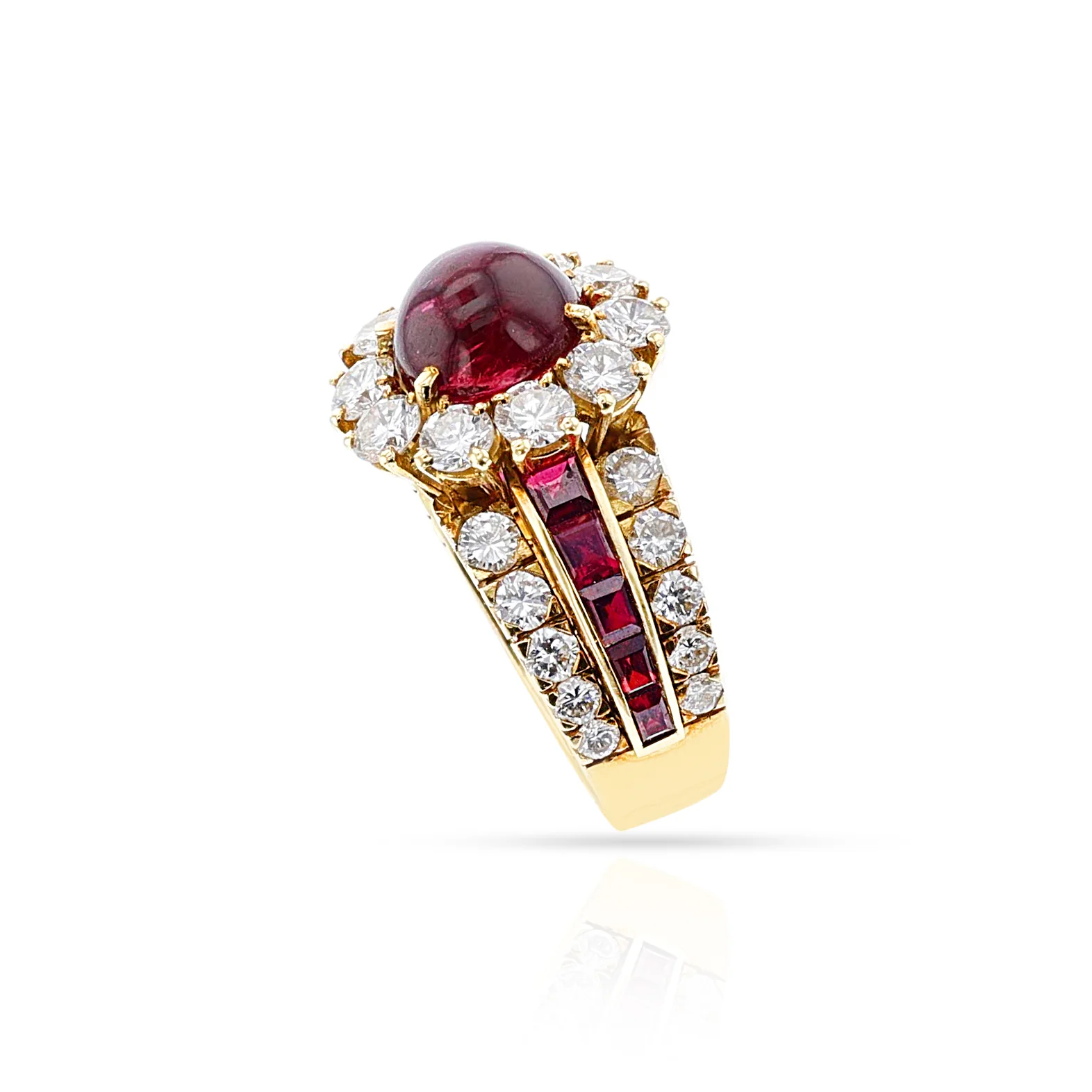 Van Cleef & Arpels Ruby Cabochon and Diamond Ring, 18k