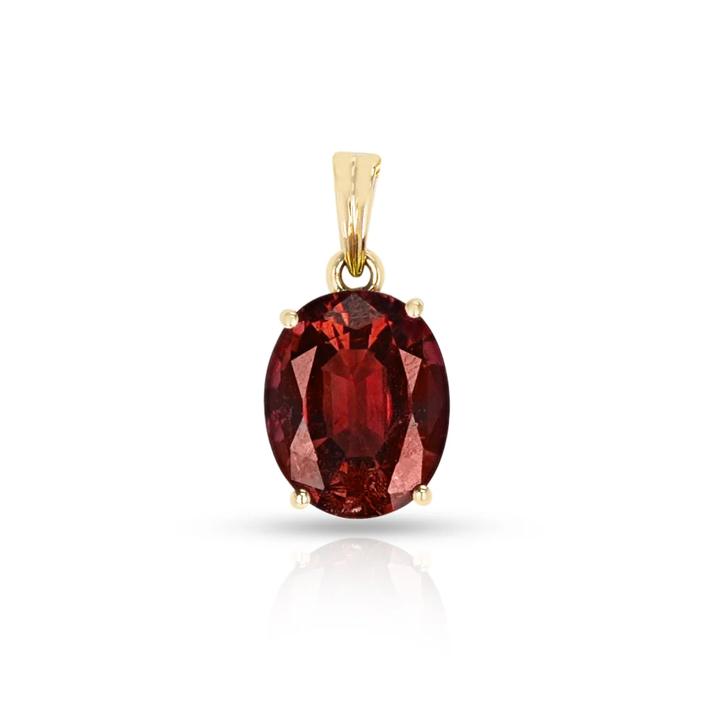 Oval Red Tourmaline Pendant (5 cts), 18K Yellow Gold
