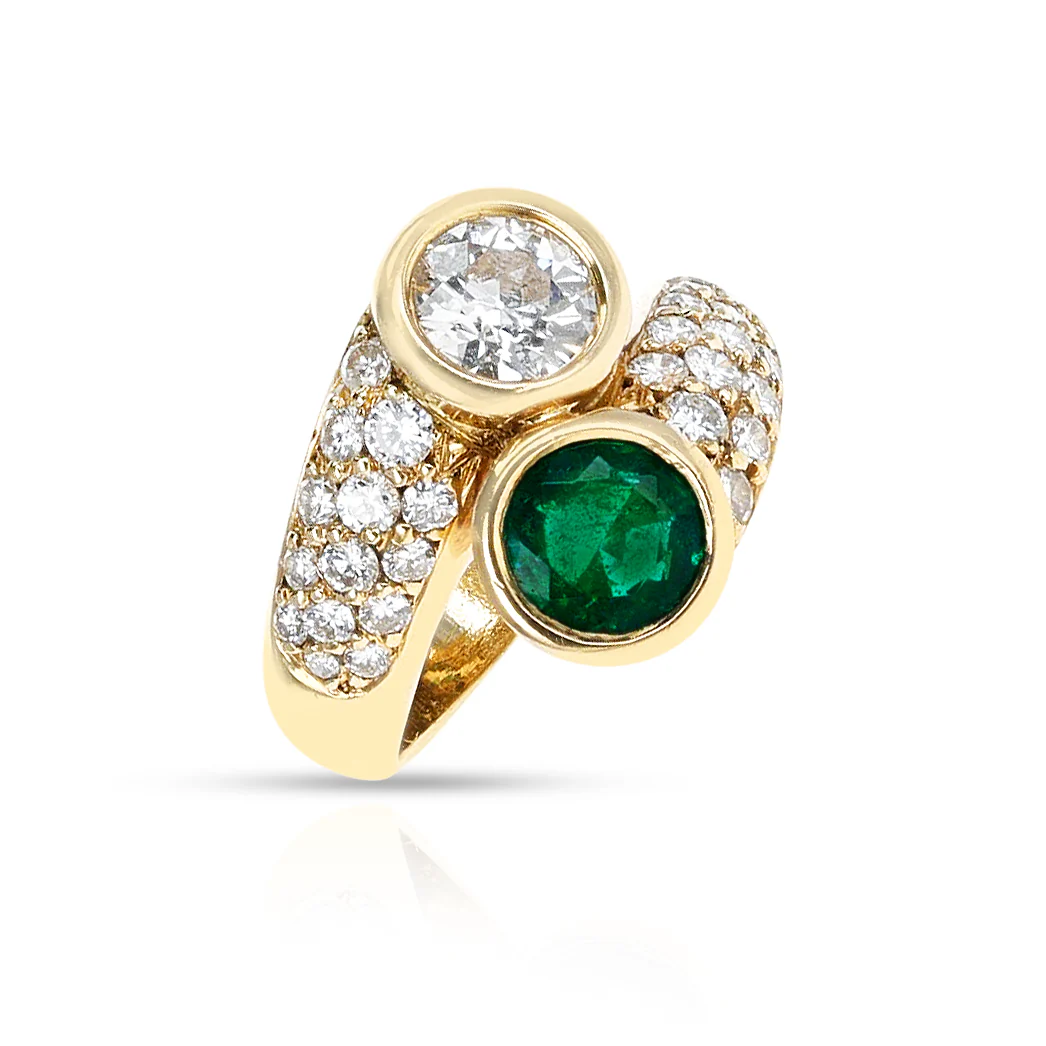 Emerald and Diamond Toi et Moi Ring, 18k