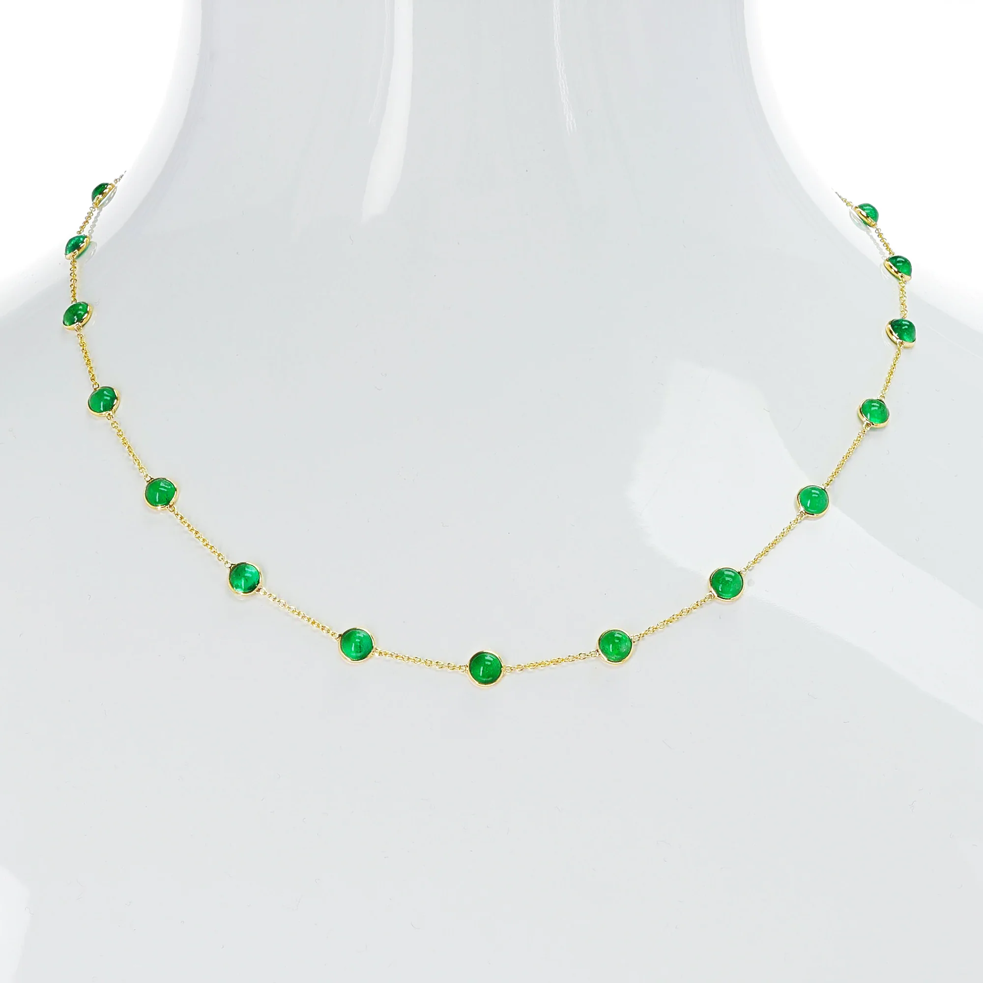 Emerald Cabochon Necklace , 18K