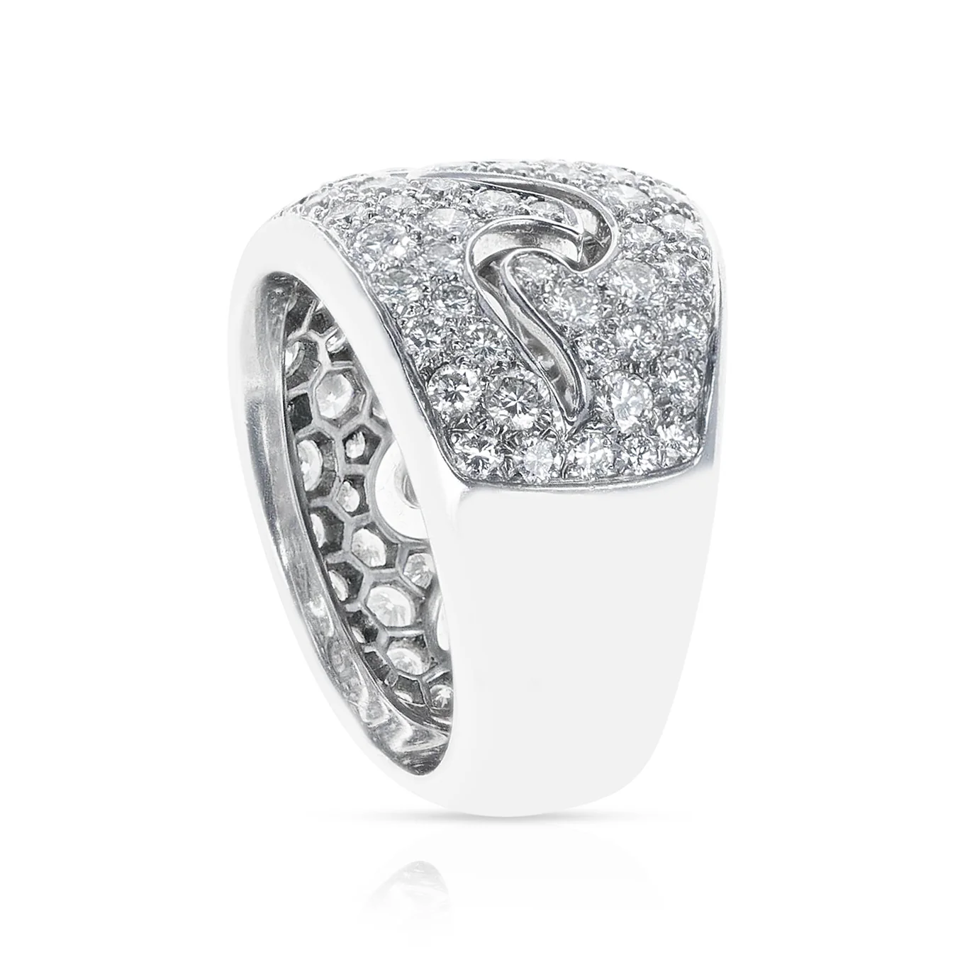 Van Cleef & Arpels Diamond Wave Ring, 18k White