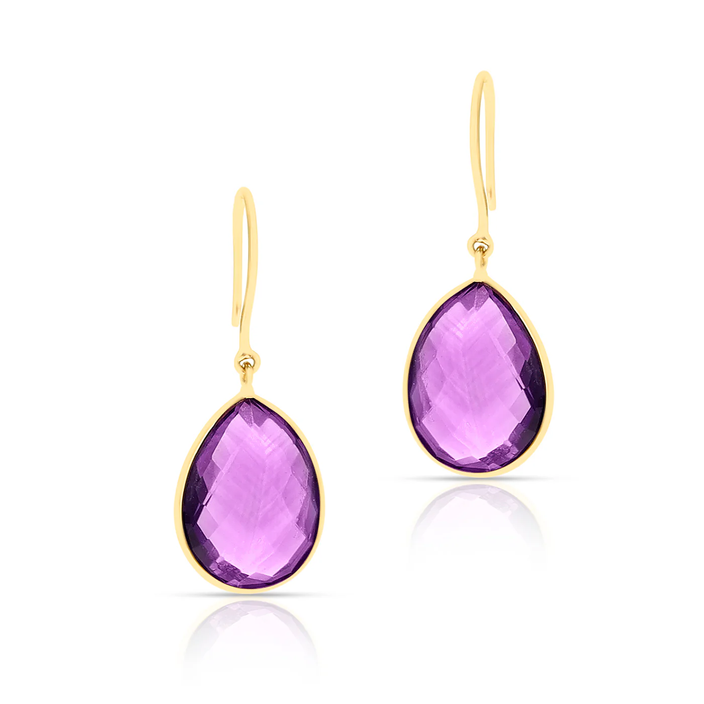 Amethyst Pear Shape Dangling Earrings made in 18 Karat Yellow Gold.