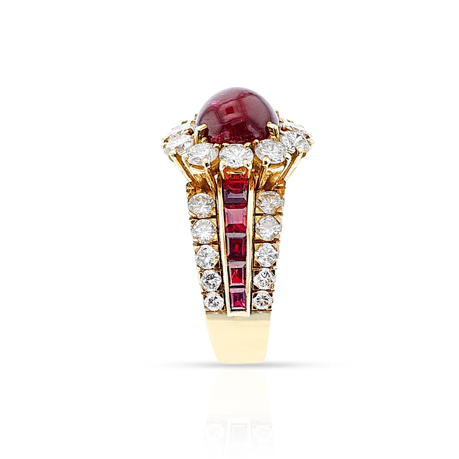 Van Cleef & Arpels Ruby Cabochon and Diamond Ring, 18k