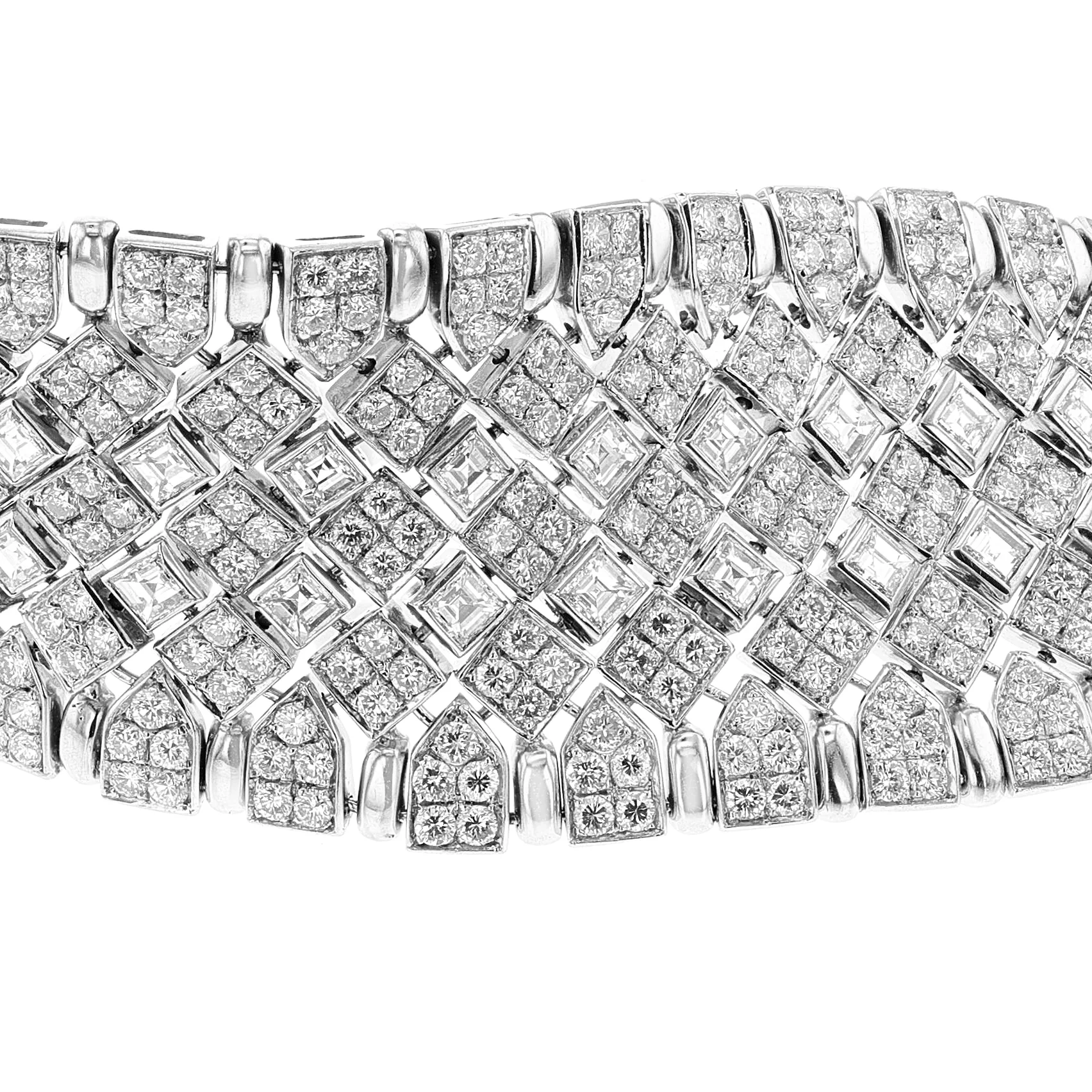 Extraordinary BVLGARI Diamond Bracelet, 18k