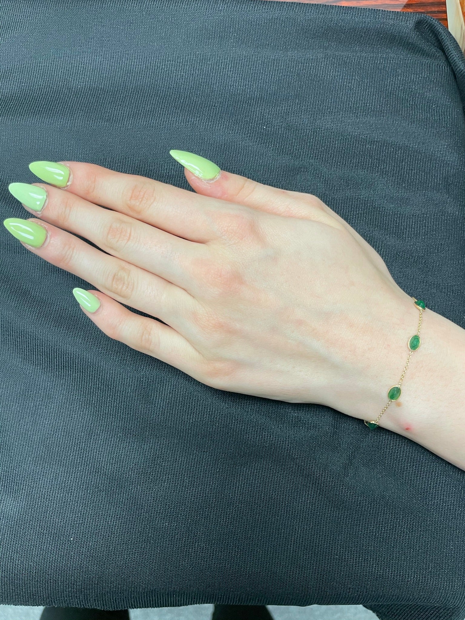 Oval Genuine Emerald 18k Yellow Gold Bracelet