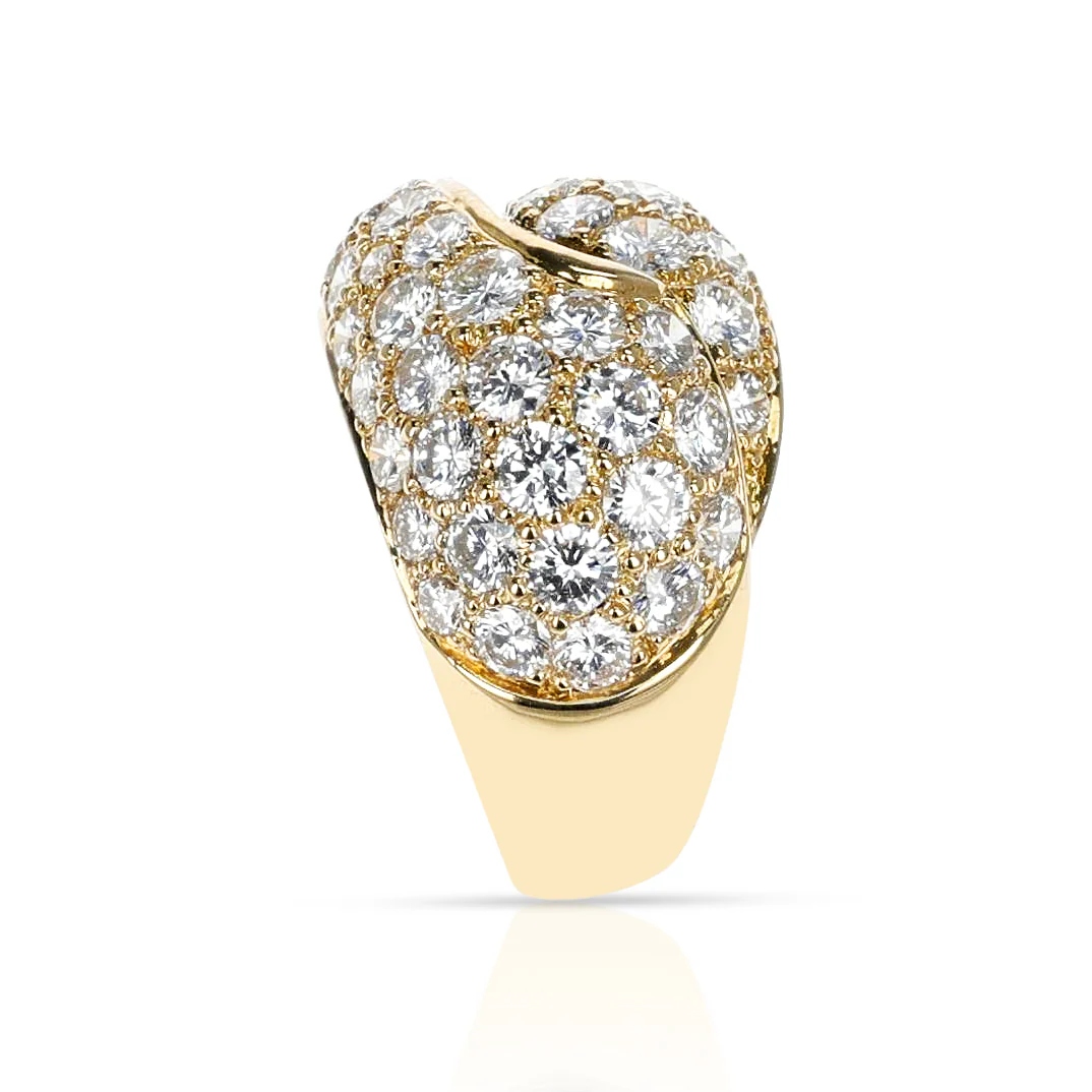 Diamond Cocktail Ring with Blue Sapphire Square Cut Swerve, 18K