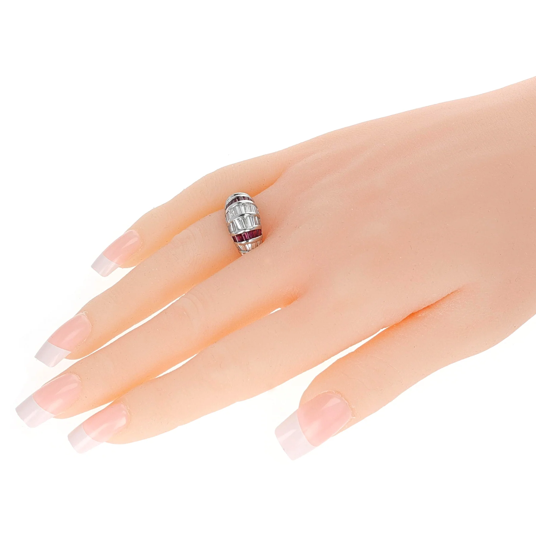 1.61 cts. Diamond Baguettes and 1.08 cts. Rectangular Ruby Ring, Platinum