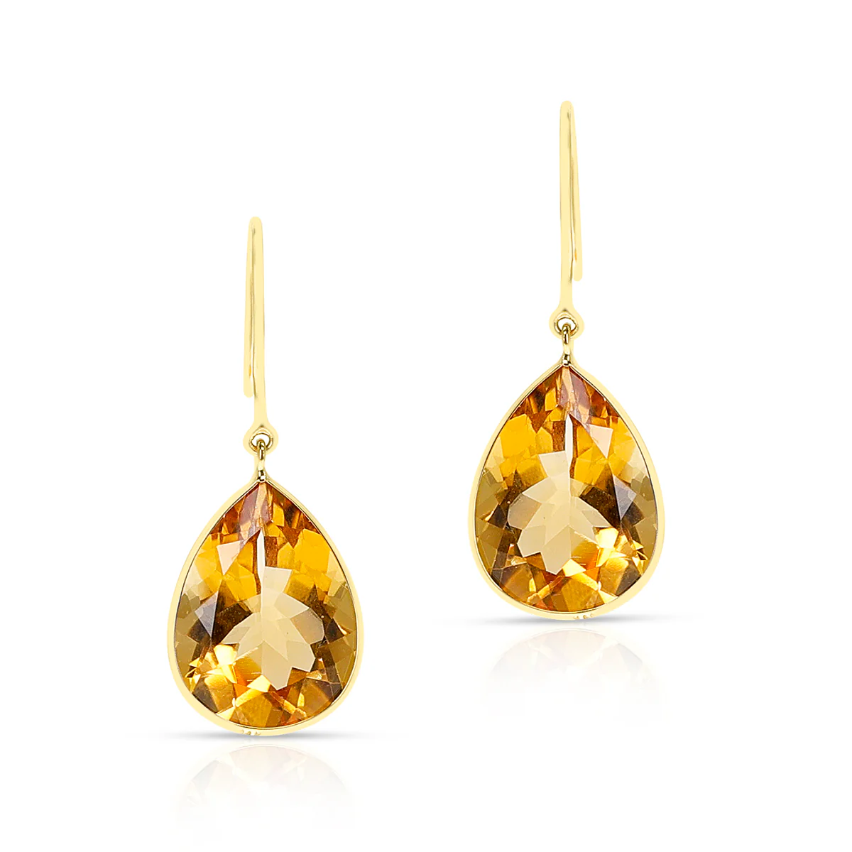 Citrine Pear Shape Dangling Earrings made in 18 Karat Yellow Gold.