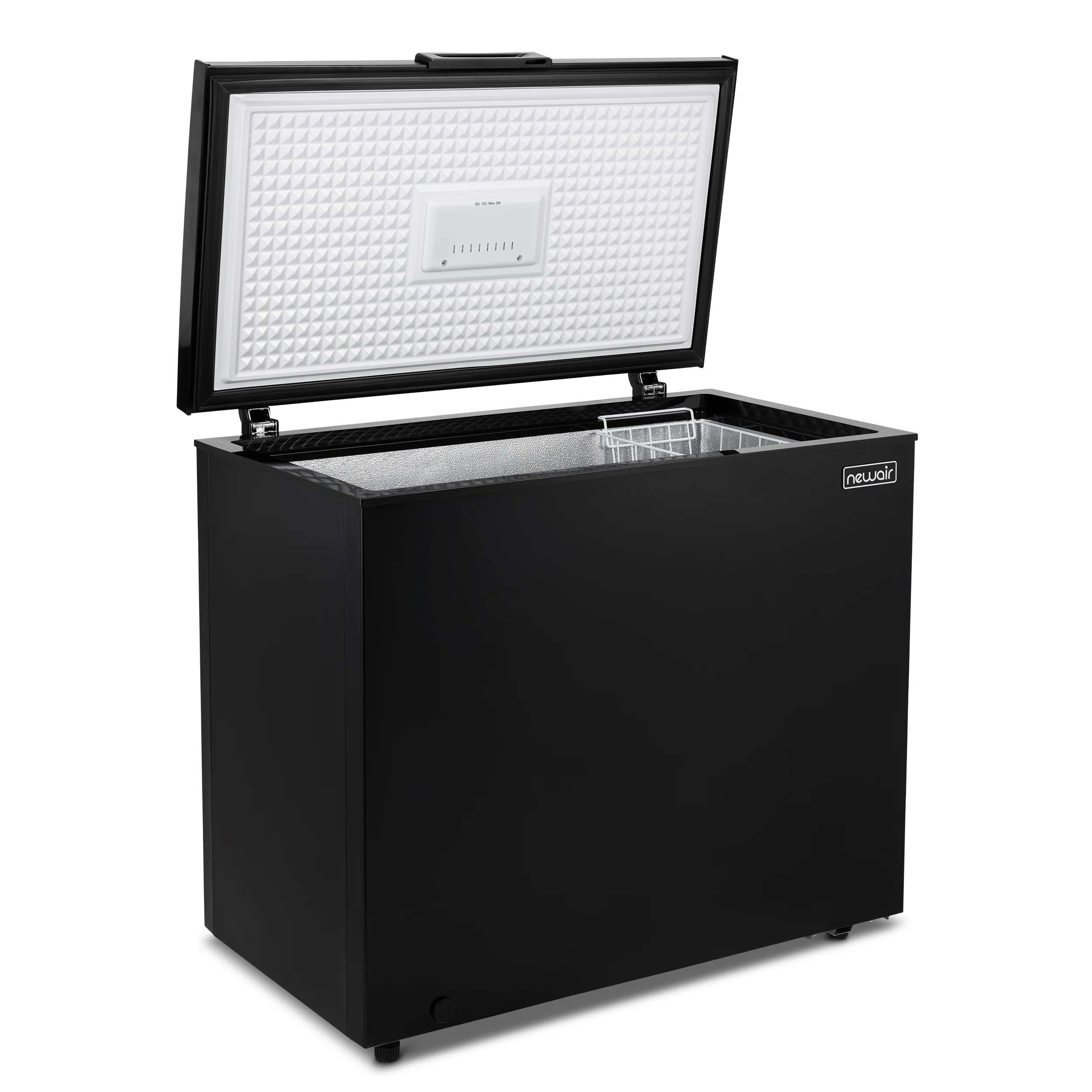 2026 Congelador tipo baúl compacto Newair®, 6.7 pies cúbicos – Negro