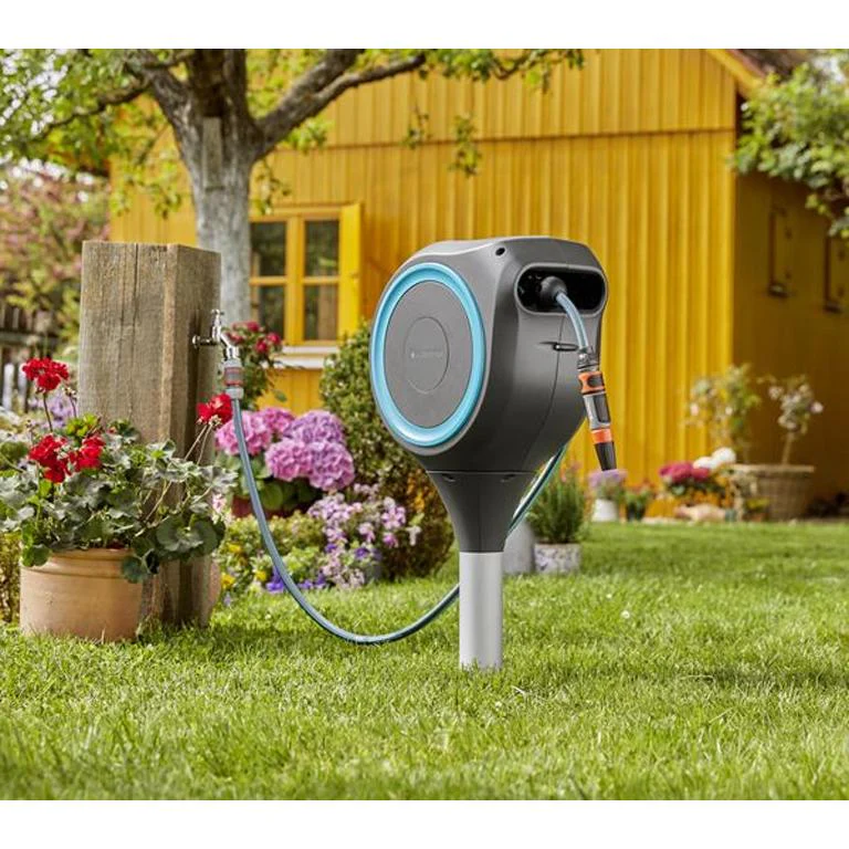 2026 Enrollador de manguera GARDENA RollUp M (20 m)