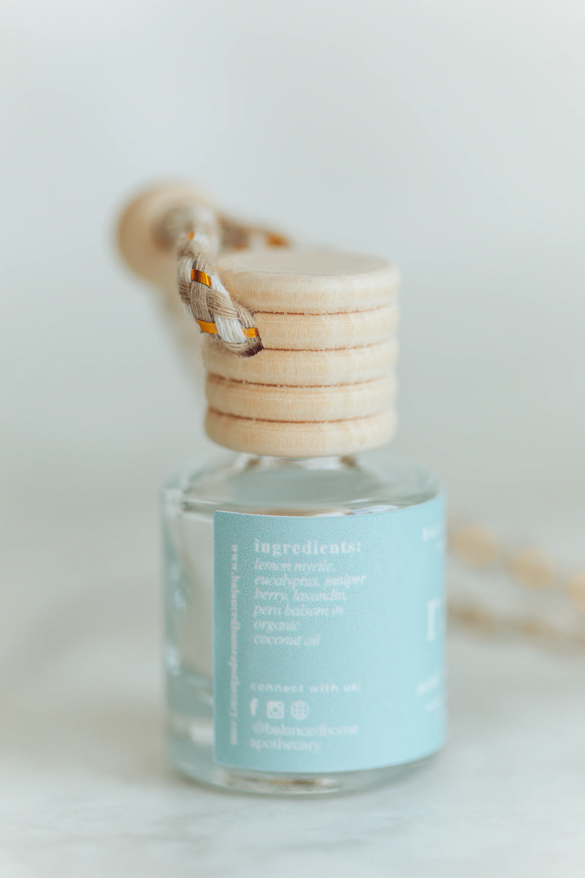 Rain Essential Oil Blend – Fresh, Clean, Cozy Diffuser Blend