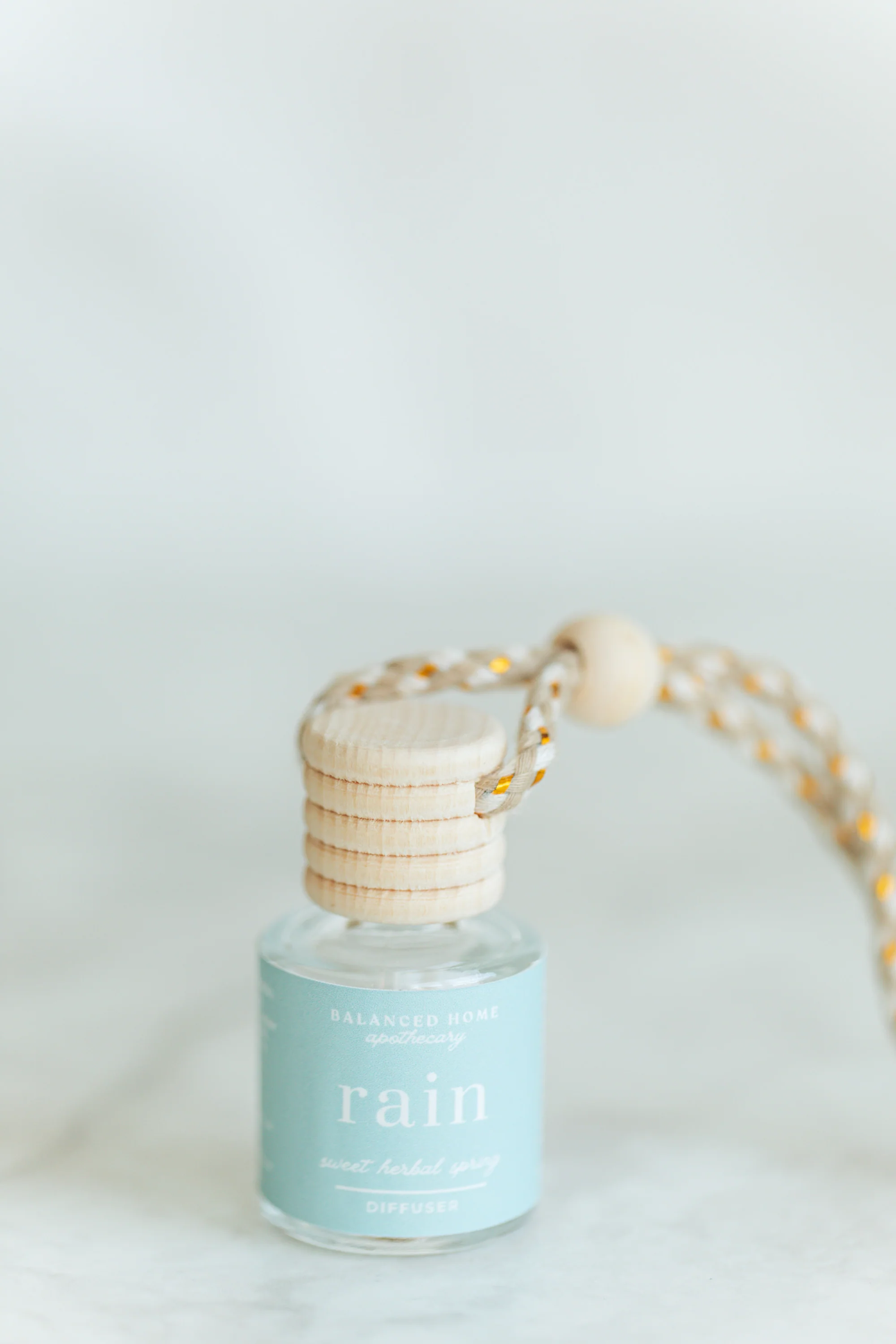 Rain Essential Oil Blend – Fresh, Clean, Cozy Diffuser Blend