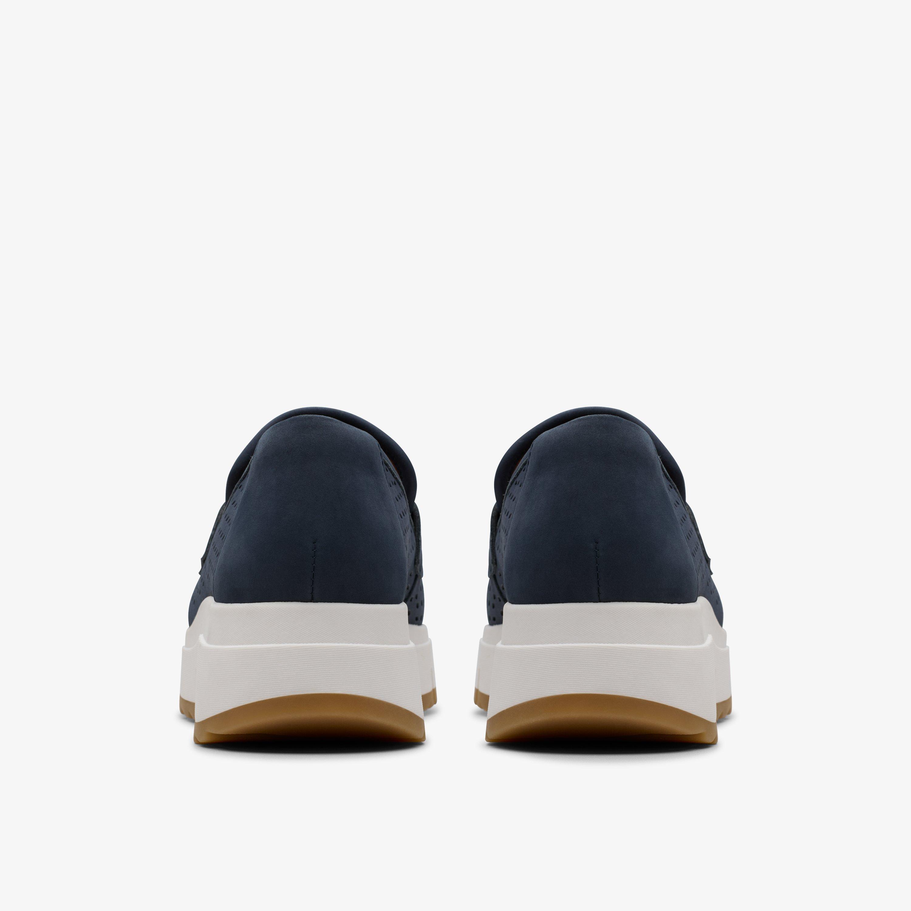 Loriini Edge