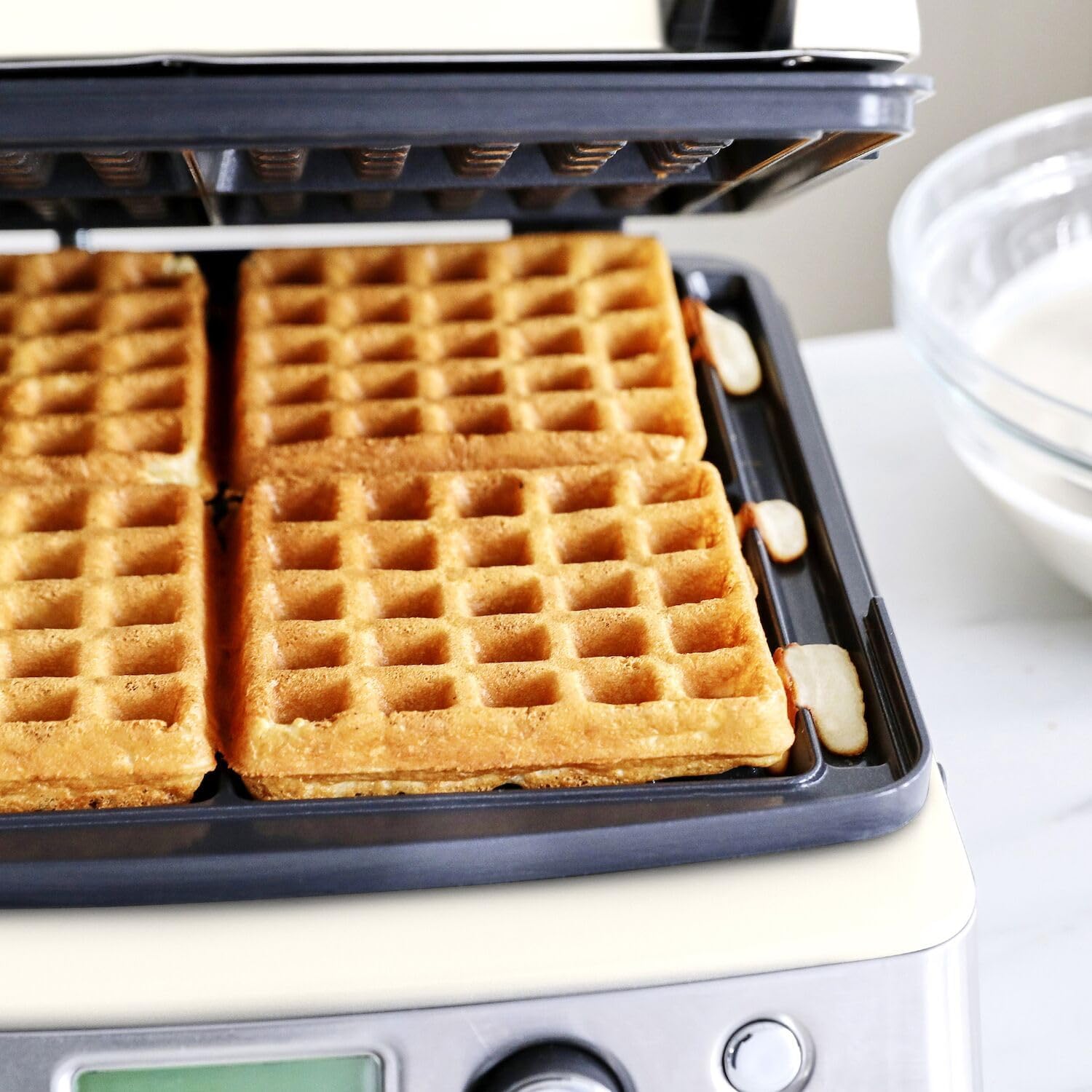 Elite 4-Square Belgian & Classic Waffle Iron, Healthy Ceramic Nonstick Aluminum Dishwasher Safe Plates, Adjustable Shade/Crunch Control, Wont Overflow, Easy Cleanup Breakfast,