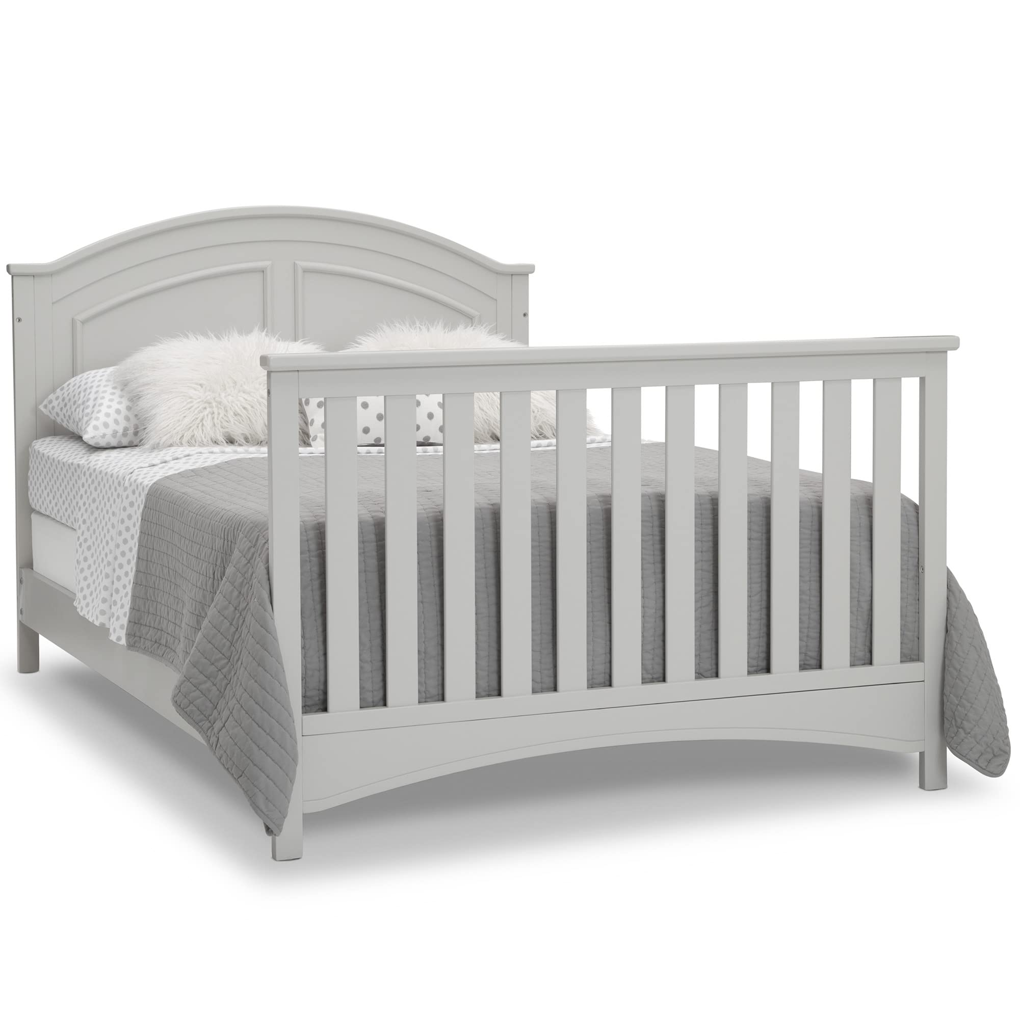 Delta Children Perry Convertible Crib
